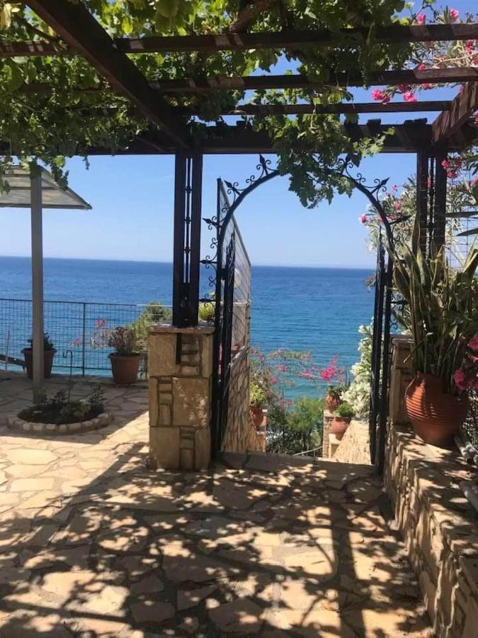 Villa Koutsakis Καλοί Λιμένες Εξωτερικό φωτογραφία
